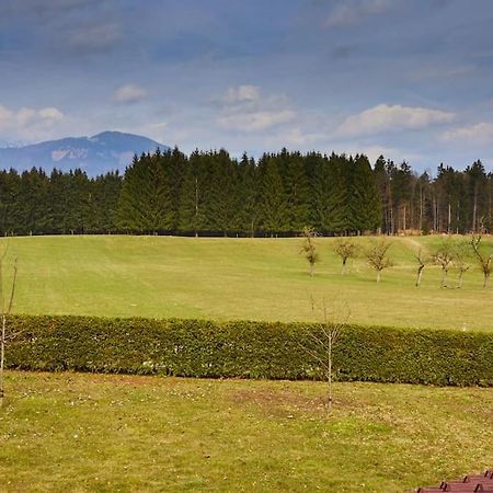 Ferienwohnung Countryside House Near Bled Podnart Exterior foto